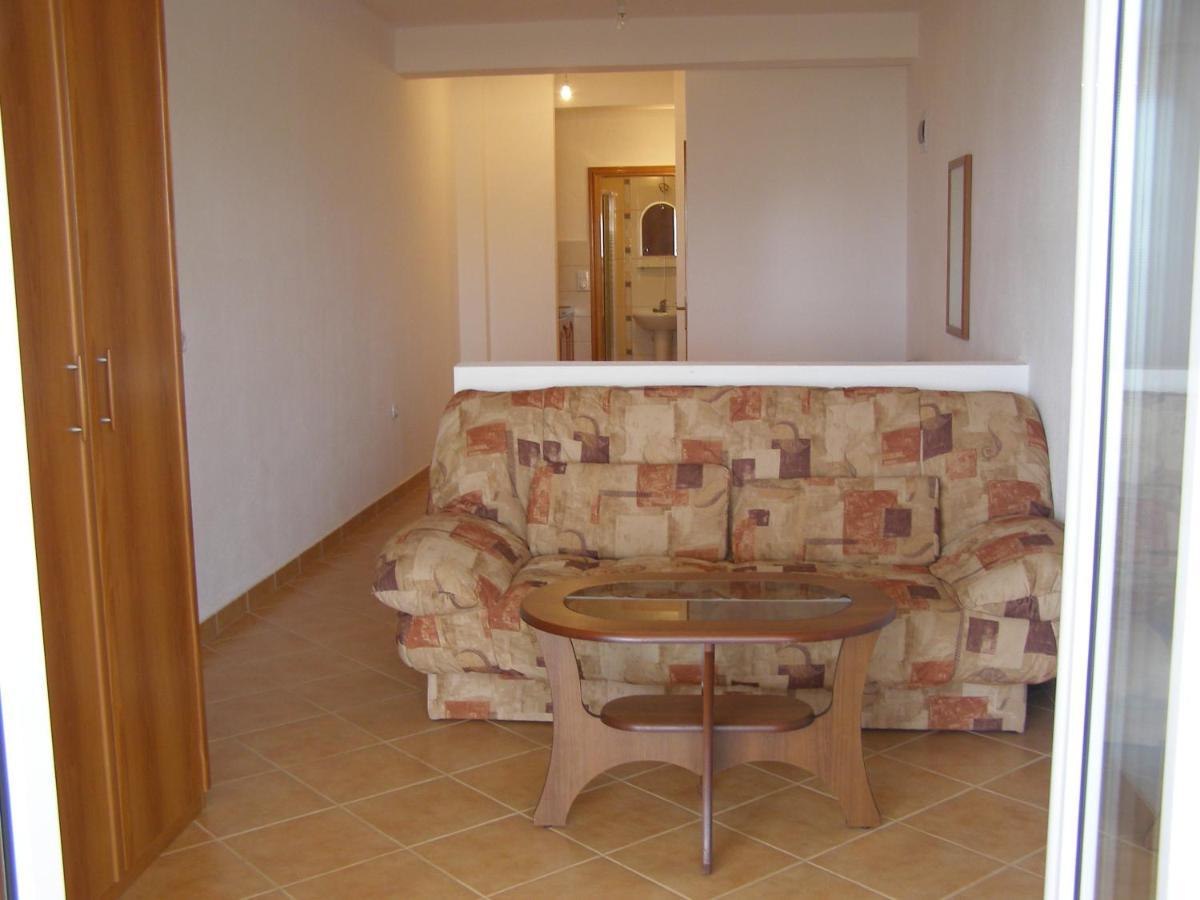 Apartments Kepi Gjerana Ulcinj Esterno foto